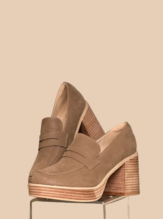 Hannah Heel Loafer